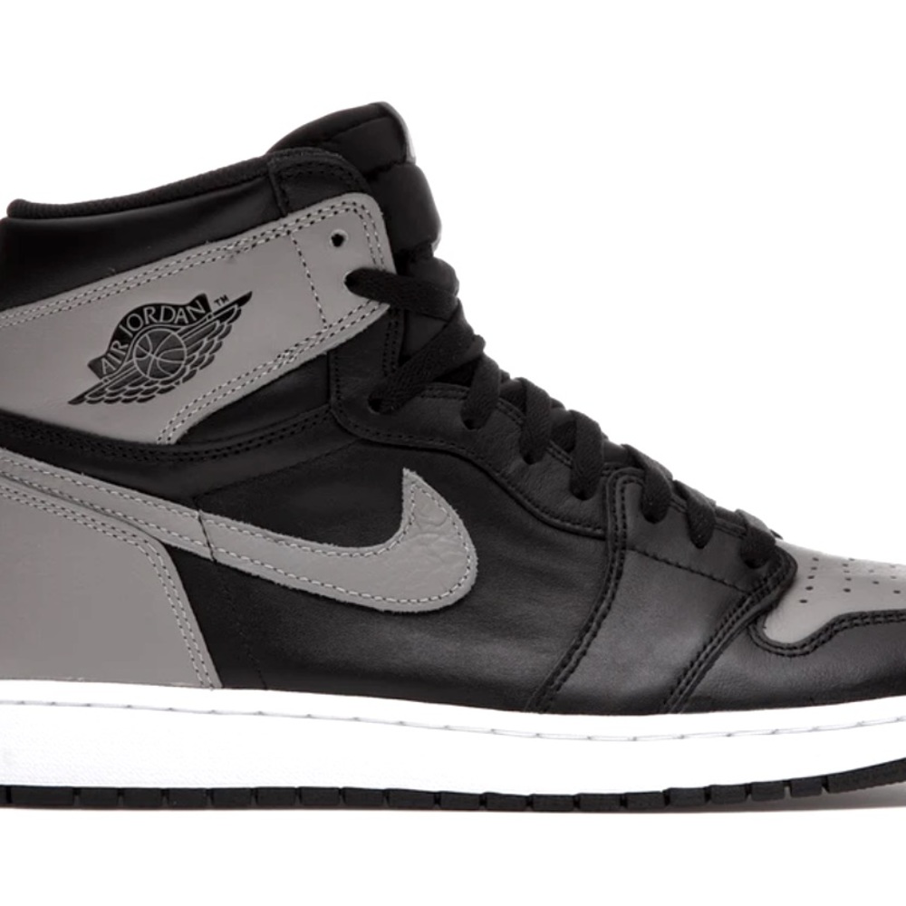 Selling Jordan 1 mids shadow grey and black, got them for around 450.